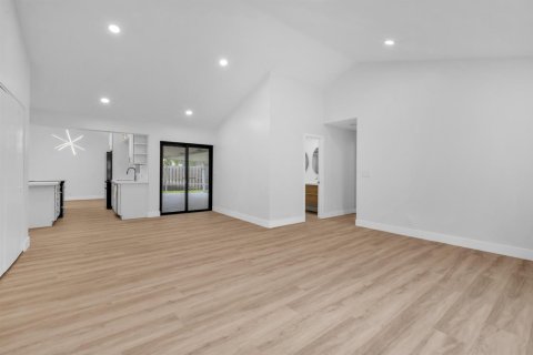 Villa ou maison à vendre à Davie, Floride: 3 chambres, 180.14 m2 № 2246625 - photo 25