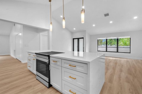 Villa ou maison à vendre à Davie, Floride: 3 chambres, 180.14 m2 № 2246625 - photo 5