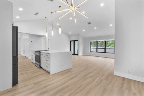 Villa ou maison à vendre à Davie, Floride: 3 chambres, 180.14 m2 № 2246625 - photo 6