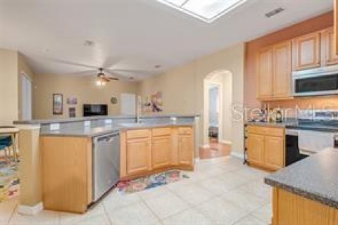 House in Clermont, Florida 4 bedrooms, 221.76 sq.m. № 1626667 - photo 17