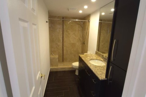 Adosado en alquiler en West Palm Beach, Florida, 2 dormitorios, 114.83 m2 № 2085027 - foto 21