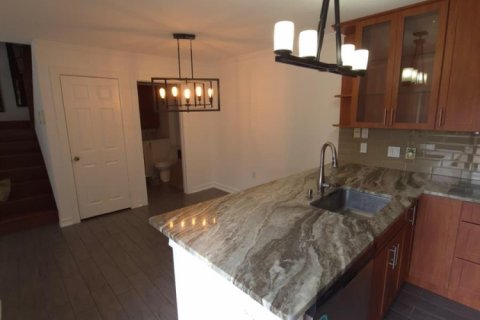 Adosado en alquiler en West Palm Beach, Florida, 2 dormitorios, 114.83 m2 № 2085027 - foto 10