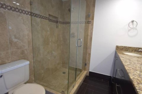 Adosado en alquiler en West Palm Beach, Florida, 2 dormitorios, 114.83 m2 № 2085027 - foto 19