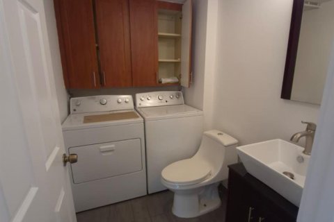 Adosado en alquiler en West Palm Beach, Florida, 2 dormitorios, 114.83 m2 № 2085027 - foto 14