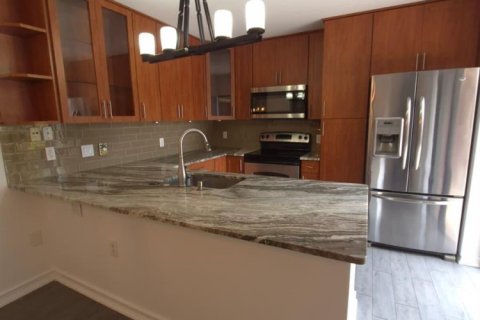 Adosado en alquiler en West Palm Beach, Florida, 2 dormitorios, 114.83 m2 № 2085027 - foto 7