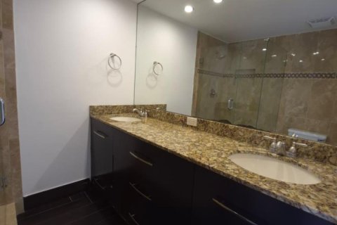Adosado en alquiler en West Palm Beach, Florida, 2 dormitorios, 114.83 m2 № 2085027 - foto 18