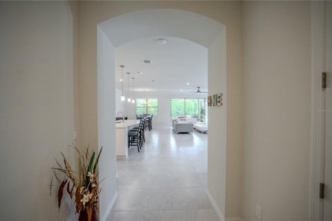House in Ocala, Florida 3 bedrooms, 202.43 sq.m. № 2107797 - photo 5