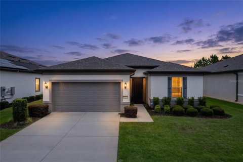 Casa en Ocala, Florida 3 dormitorios, 202.43 m2 № 2107797