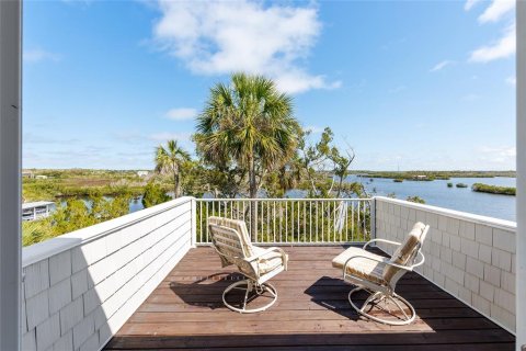 Villa ou maison à vendre à Crystal River, Floride: 3 chambres, 221.01 m2 № 1634703 - photo 24
