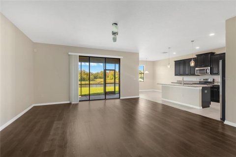Villa ou maison à vendre à Riverview, Floride: 6 chambres, 362.97 m2 № 2431068 - photo 5