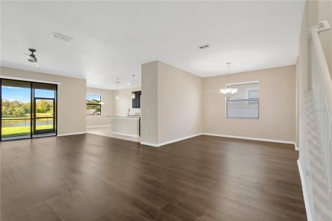 Villa ou maison à vendre à Riverview, Floride: 6 chambres, 362.97 m2 № 2431068 - photo 4