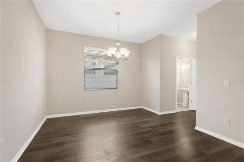 Villa ou maison à vendre à Riverview, Floride: 6 chambres, 362.97 m2 № 2431068 - photo 9