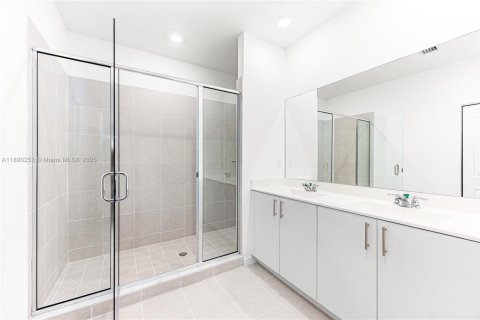 House in Homestead, Florida 3 bedrooms № 1943298 - photo 14