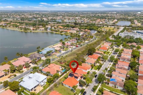 Touwnhouse à vendre à Miramar, Floride: 5 chambres, 184.88 m2 № 1862821 - photo 30