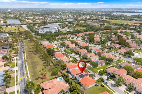 Touwnhouse à vendre à Miramar, Floride: 5 chambres, 184.88 m2 № 1862821 - photo 29