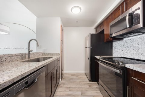 Copropriété à vendre à Miami, Floride: 1 chambre, 64.38 m2 № 1980106 - photo 6
