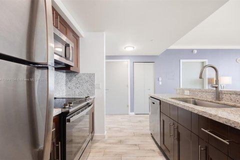 Copropriété à vendre à Miami, Floride: 1 chambre, 64.38 m2 № 1980106 - photo 7