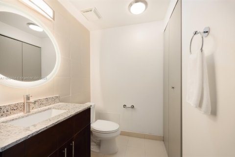 Copropriété à vendre à Miami, Floride: 1 chambre, 64.38 m2 № 1980106 - photo 11
