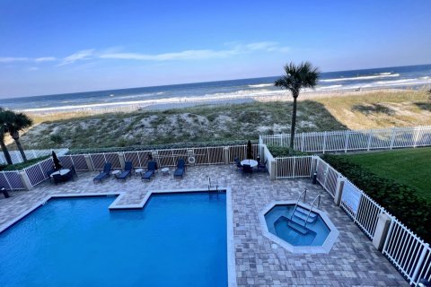 Condo in Jacksonville Beach, Florida, 2 bedrooms  № 773235 - photo 1