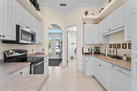 House in Venice, Florida 3 bedrooms, 158.4 sq.m. № 2215676 - photo 23