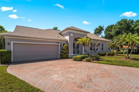 House in Venice, Florida 3 bedrooms, 158.4 sq.m. № 2215676 - photo 2