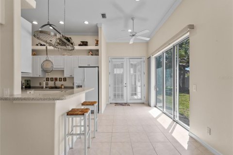 House in Venice, Florida 3 bedrooms, 158.4 sq.m. № 2215676 - photo 19