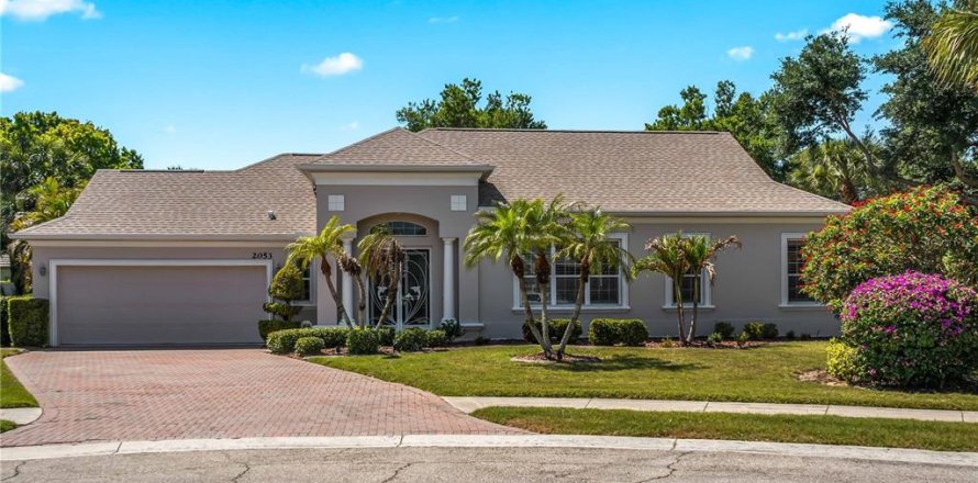House in Venice, Florida 3 bedrooms, 158.4 sq.m. № 2215676