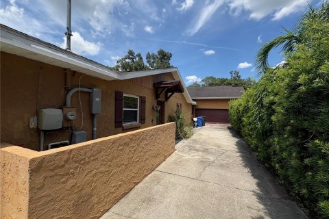 Casa en venta en Brandon, Florida, 3 dormitorios, 301.37 m2 № 1826782 - foto 5