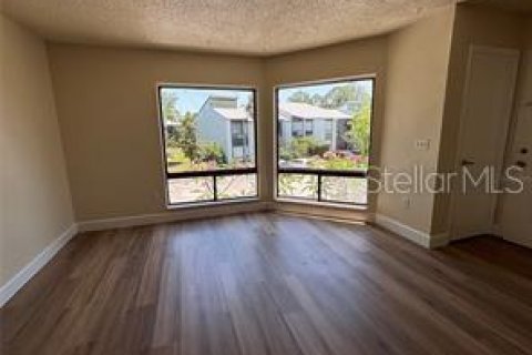 Condominio en alquiler en Orlando, Florida, 2 dormitorios, 90.67 m2 № 1866873 - foto 3