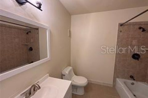 Condominio en alquiler en Orlando, Florida, 2 dormitorios, 90.67 m2 № 1866873 - foto 18