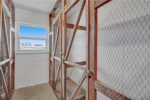 Снять в аренду кондоминиум в Форт-Лодердейл, Флорида 2 спальни, 64.1м2, № 1942562 - фото 24