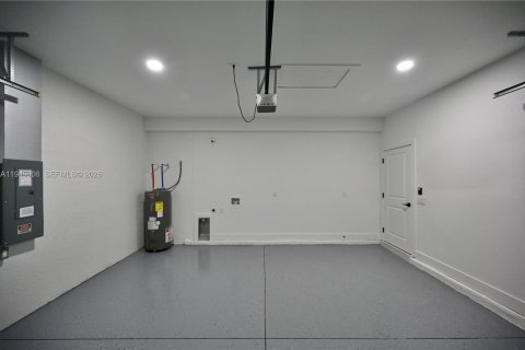 Villa ou maison à vendre à Lehigh Acres, Floride: 3 chambres № 2004731 - photo 16