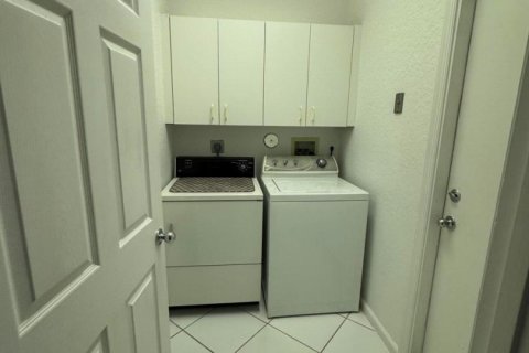 Condominio en venta en Boynton Beach, Florida, 3 dormitorios, 169.08 m2 № 2147371 - foto 13
