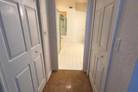 Condominio en venta en Boynton Beach, Florida, 3 dormitorios, 169.08 m2 № 2147371 - foto 25