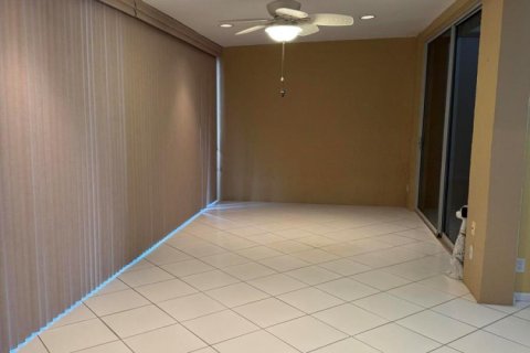 Condominio en venta en Boynton Beach, Florida, 3 dormitorios, 169.08 m2 № 2147371 - foto 7