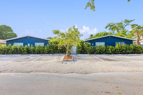 Villa ou maison à louer à Fort Lauderdale, Floride: 2 chambres, 55.74 m2 № 1937505 - photo 26