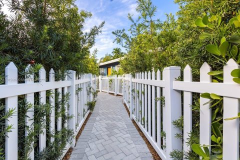 Villa ou maison à louer à Fort Lauderdale, Floride: 2 chambres, 55.74 m2 № 1937505 - photo 30