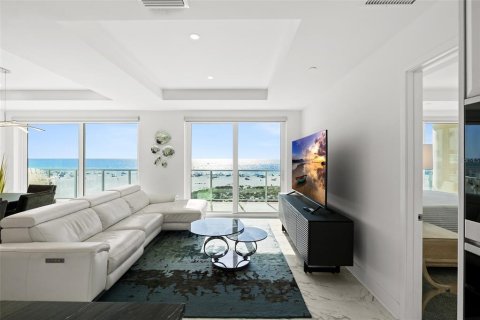 Copropriété à vendre à Clearwater, Floride: 3 chambres, 201.6 m2 № 2213093 - photo 10