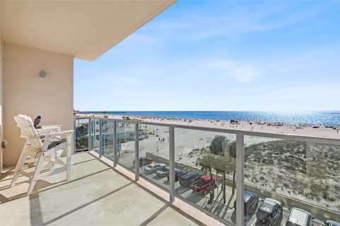 Copropriété à vendre à Clearwater, Floride: 3 chambres, 201.6 m2 № 2213093 - photo 24