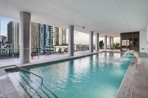 Appartement à louer à Miami, Floride: 54.63 m2 № 1946745 - photo 16