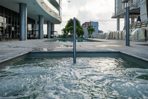Appartement à louer à Miami, Floride: 54.63 m2 № 1946745 - photo 11