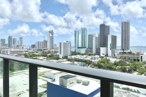 Appartement à louer à Miami, Floride: 54.63 m2 № 1946745 - photo 1