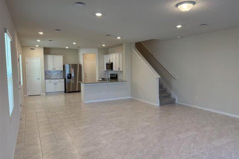 Adosado en venta en Kissimmee, Florida, 3 dormitorios, 165.55 m2 № 1820764 - foto 8