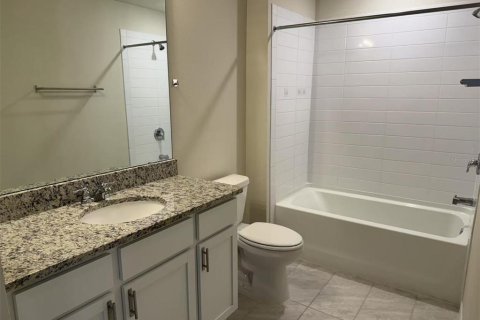 Adosado en venta en Kissimmee, Florida, 3 dormitorios, 165.55 m2 № 1820764 - foto 11
