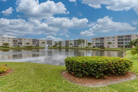 Condominio en venta en Dania Beach, Florida, 2 dormitorios, 106.28 m2 № 1992306 - foto 22