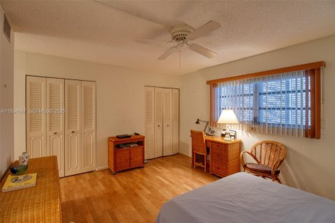 Condominio en venta en Dania Beach, Florida, 2 dormitorios, 106.28 m2 № 1992306 - foto 17
