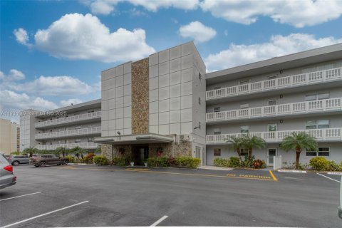 Condominio en venta en Dania Beach, Florida, 2 dormitorios, 106.28 m2 № 1992306 - foto 24