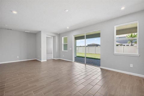 House in Parrish, Florida 4 bedrooms, 186.27 sq.m. № 2200666 - photo 10
