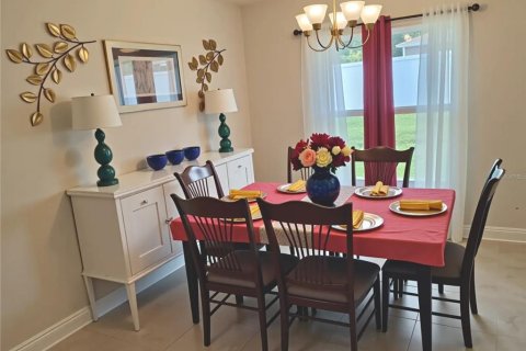 House in Winter Haven, Florida 3 bedrooms, 141.3 sq.m. № 1916596 - photo 9
