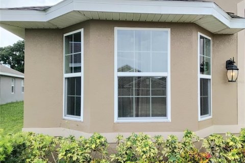 House in Winter Haven, Florida 3 bedrooms, 141.3 sq.m. № 1916596 - photo 26